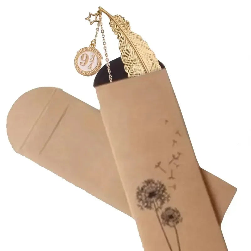 Harry Potter Bookmark Gold Feather